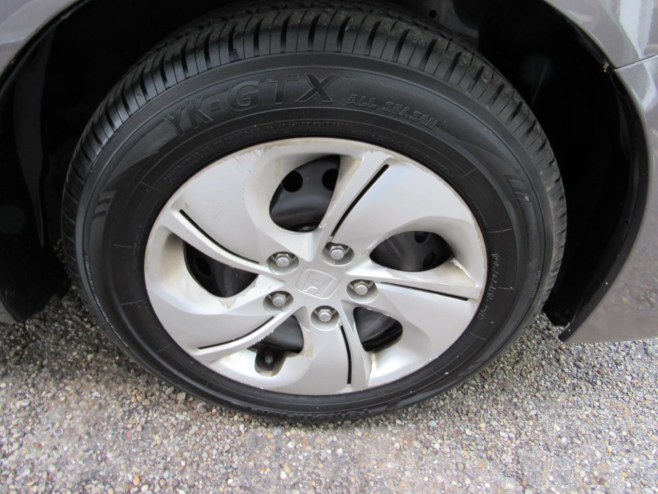 Honda Civic Sdn 4dr Auto LX 2013