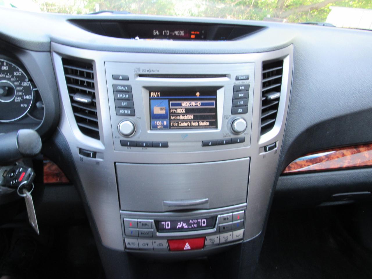 Subaru Legacy 4dr Sdn H4 Auto 2.5i Limited 2012