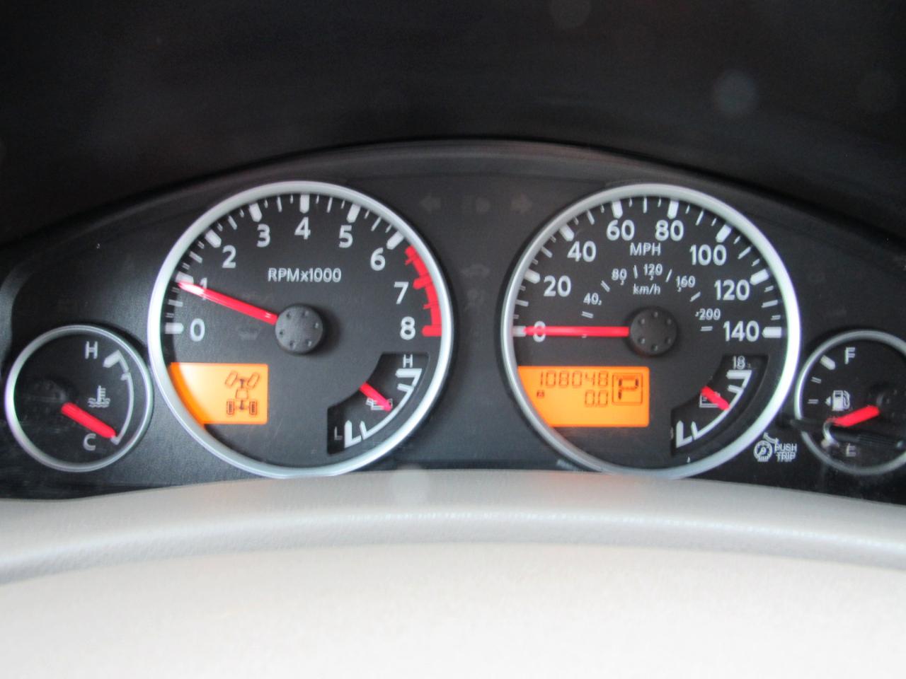Nissan Pathfinder 4WD 4dr V6 SV 2011