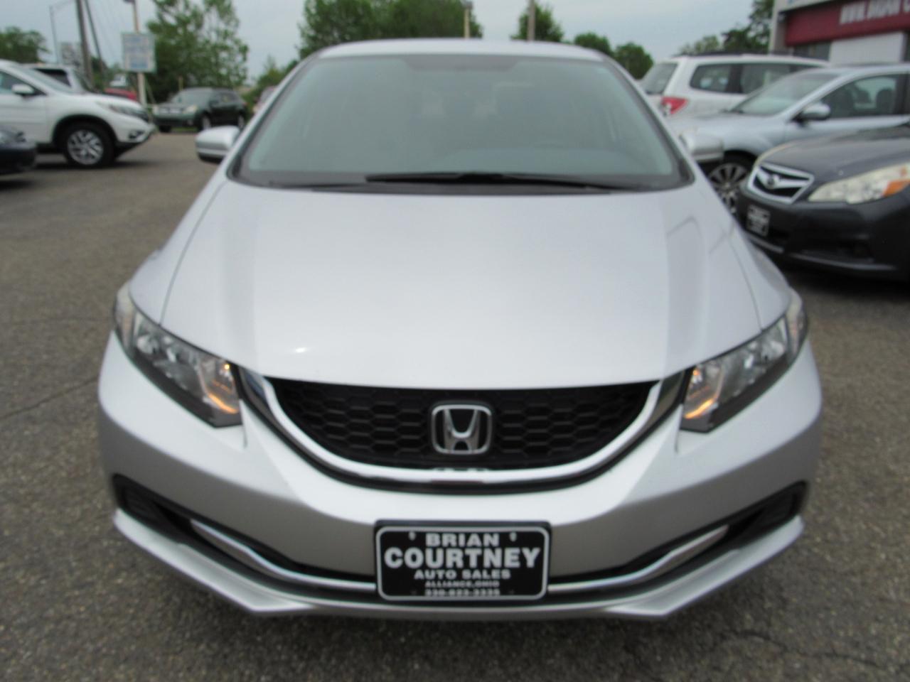 Honda Civic Sedan 4dr CVT LX 2015
