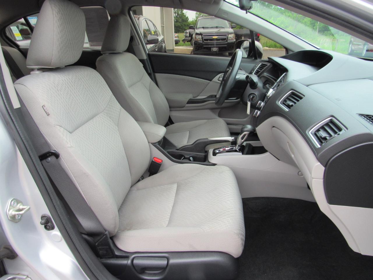 Honda Civic Sedan 4dr CVT LX 2015