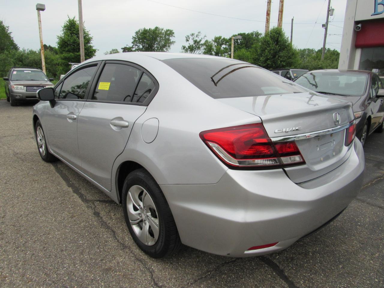 Honda Civic Sedan 4dr CVT LX 2015