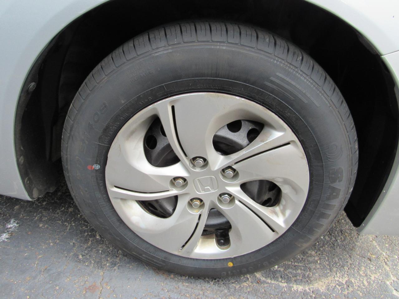 Honda Civic Sedan 4dr CVT LX 2015