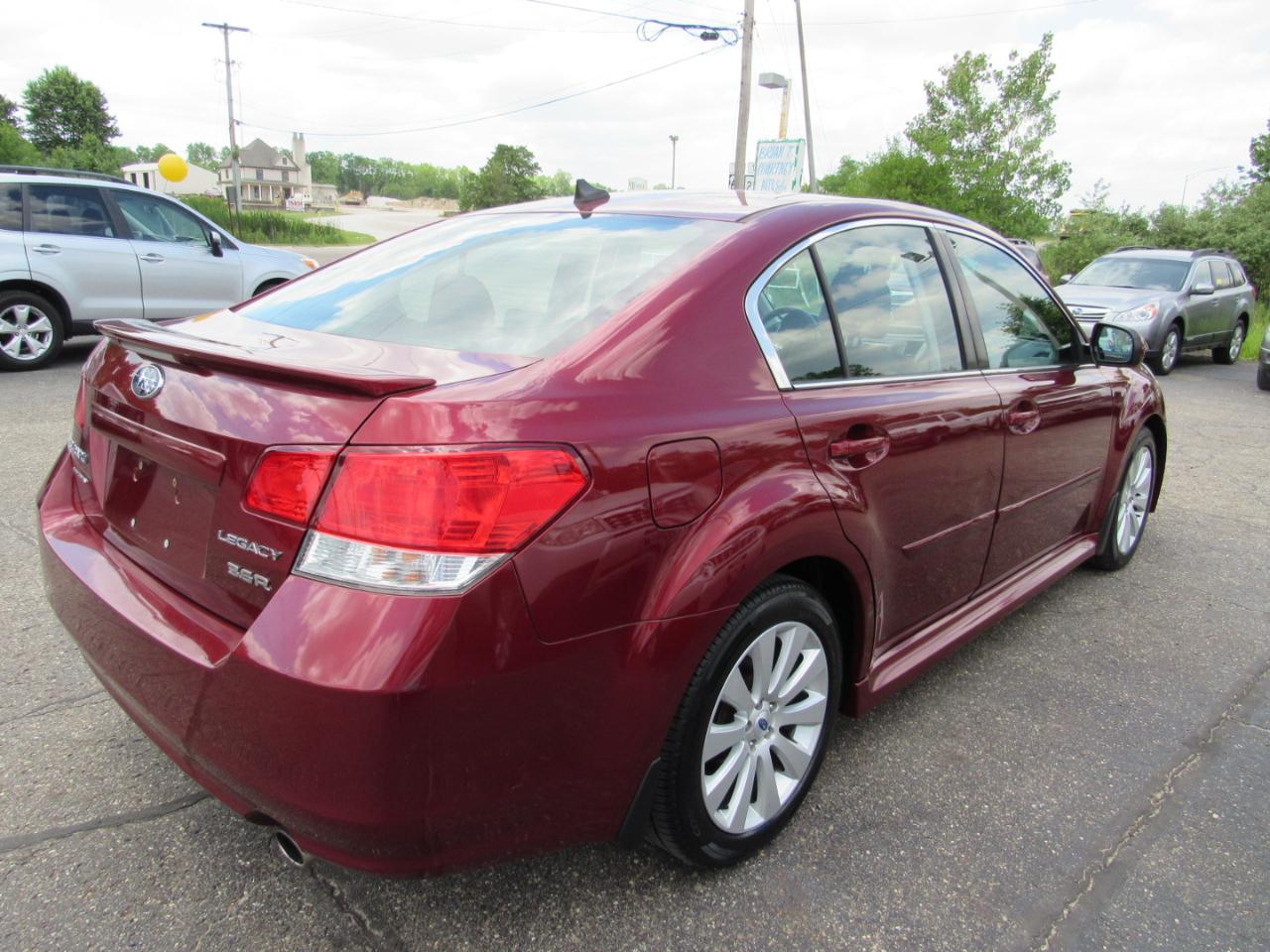 Subaru Legacy 4dr Sdn H6 Auto 3.6R Limited 2012