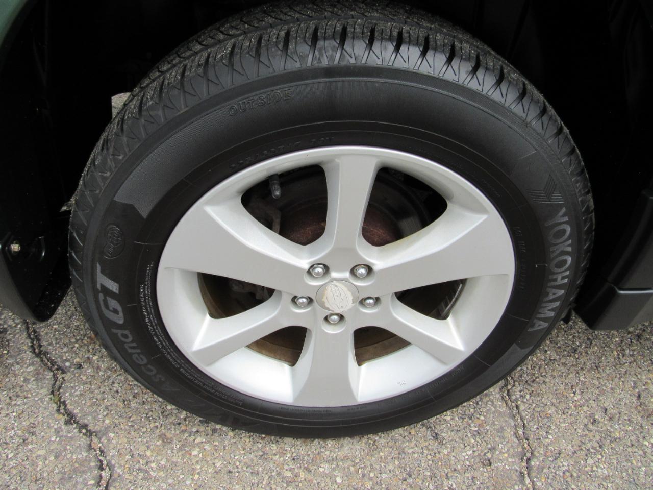 Subaru Outback 4dr Wgn H4 Auto 2.5i Premium 2013