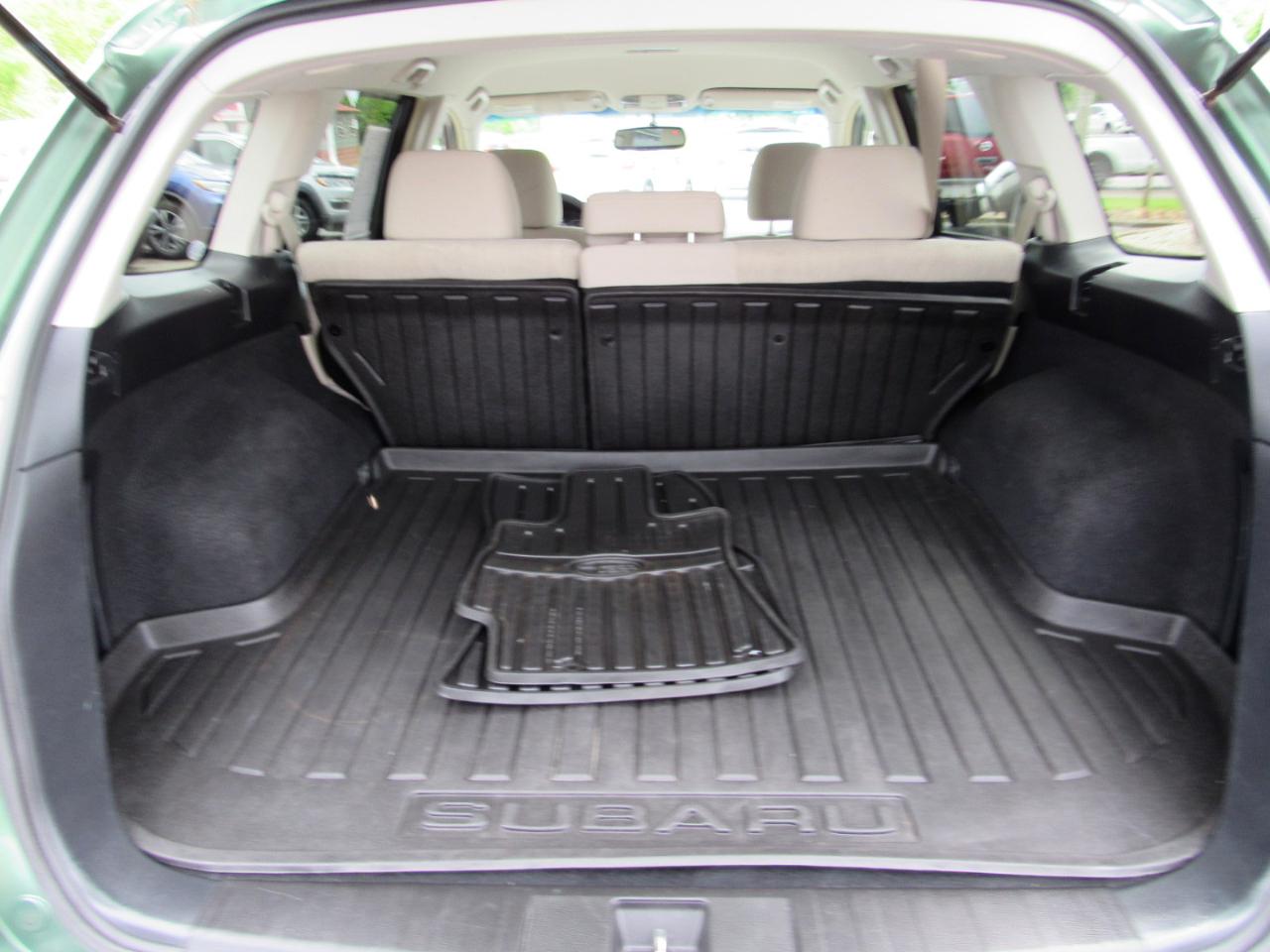 Subaru Outback 4dr Wgn H4 Auto 2.5i Premium 2013