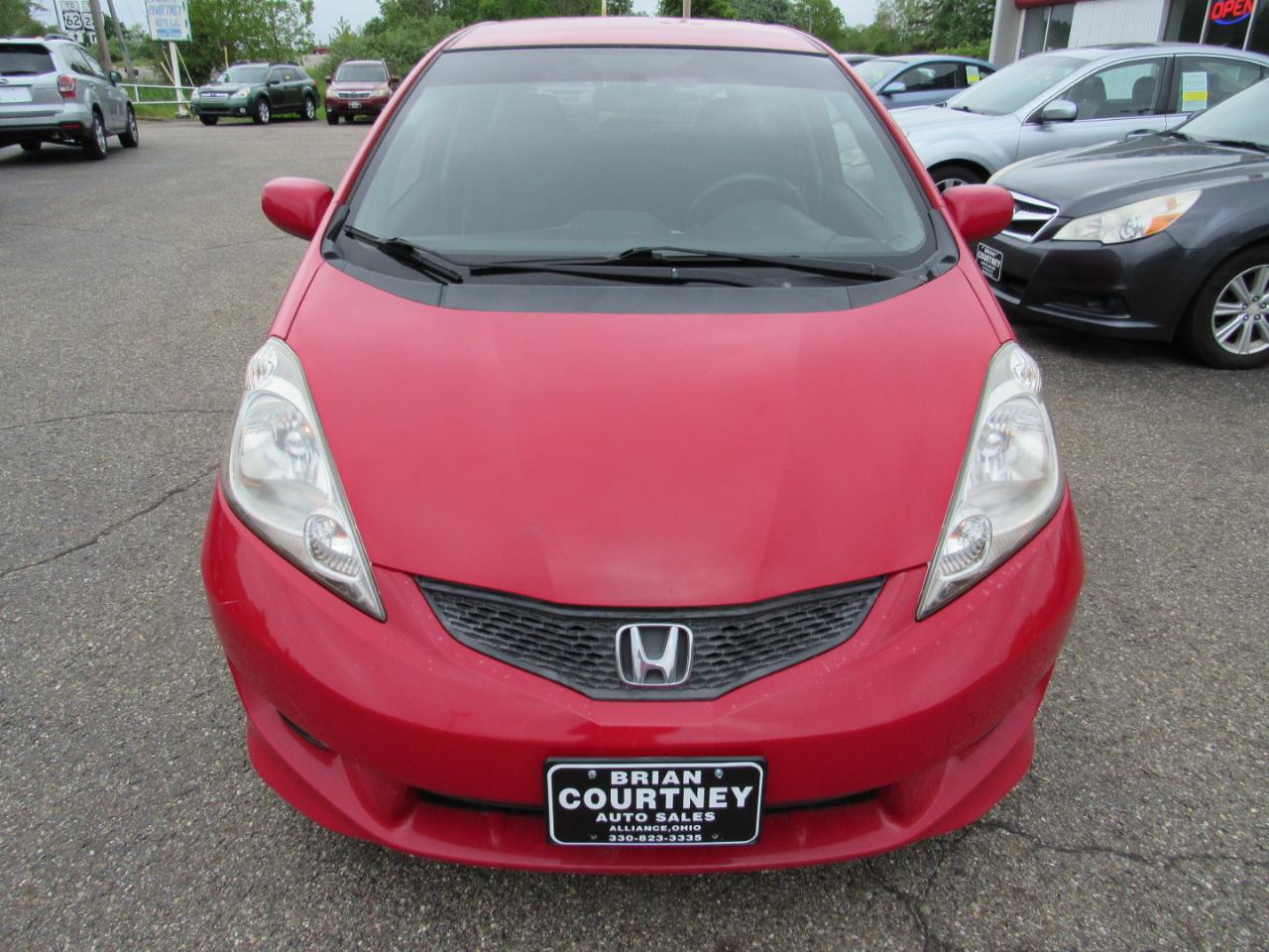 Honda Fit 5dr HB Auto Sport 2011