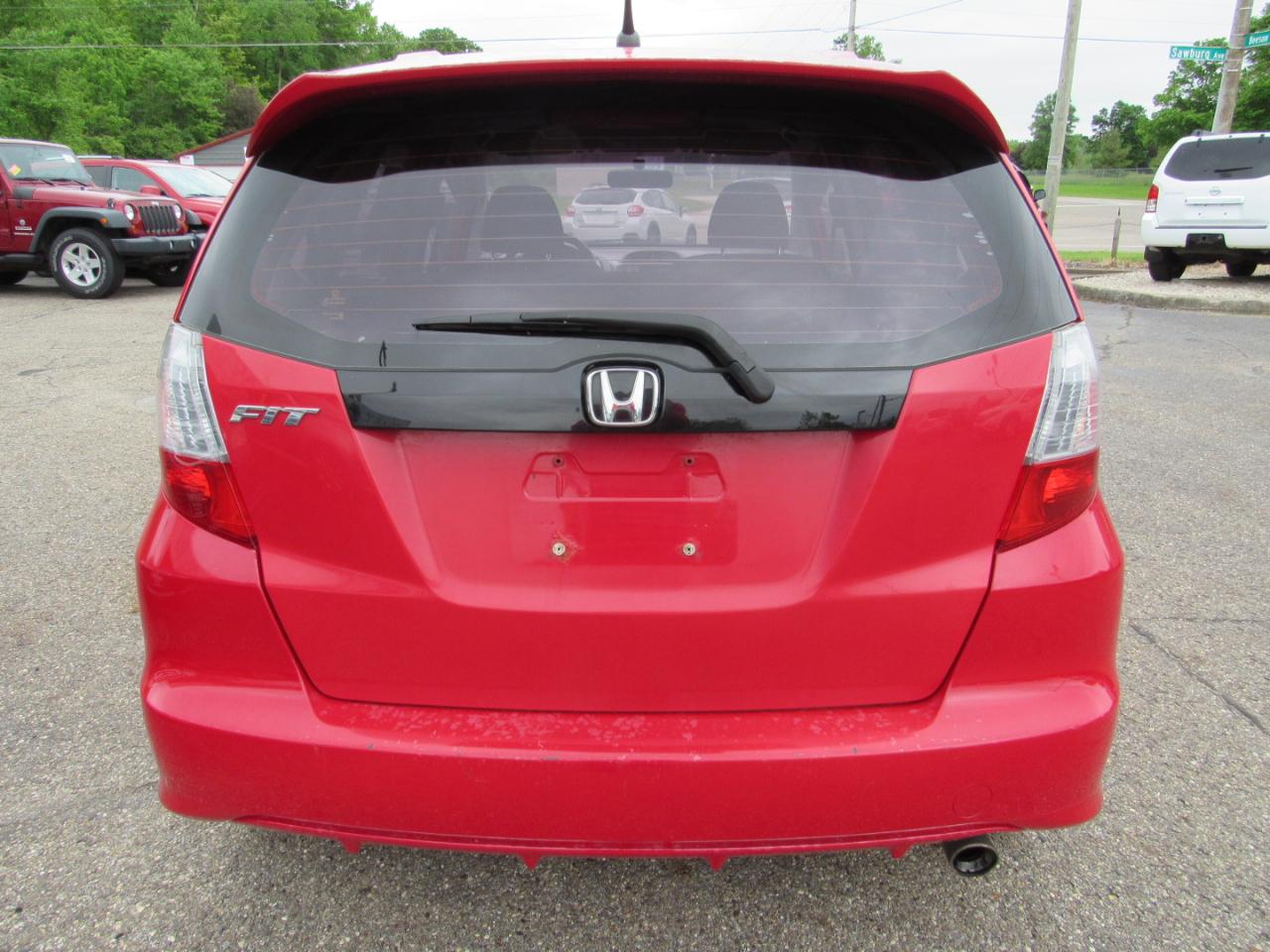Honda Fit 5dr HB Auto Sport 2011