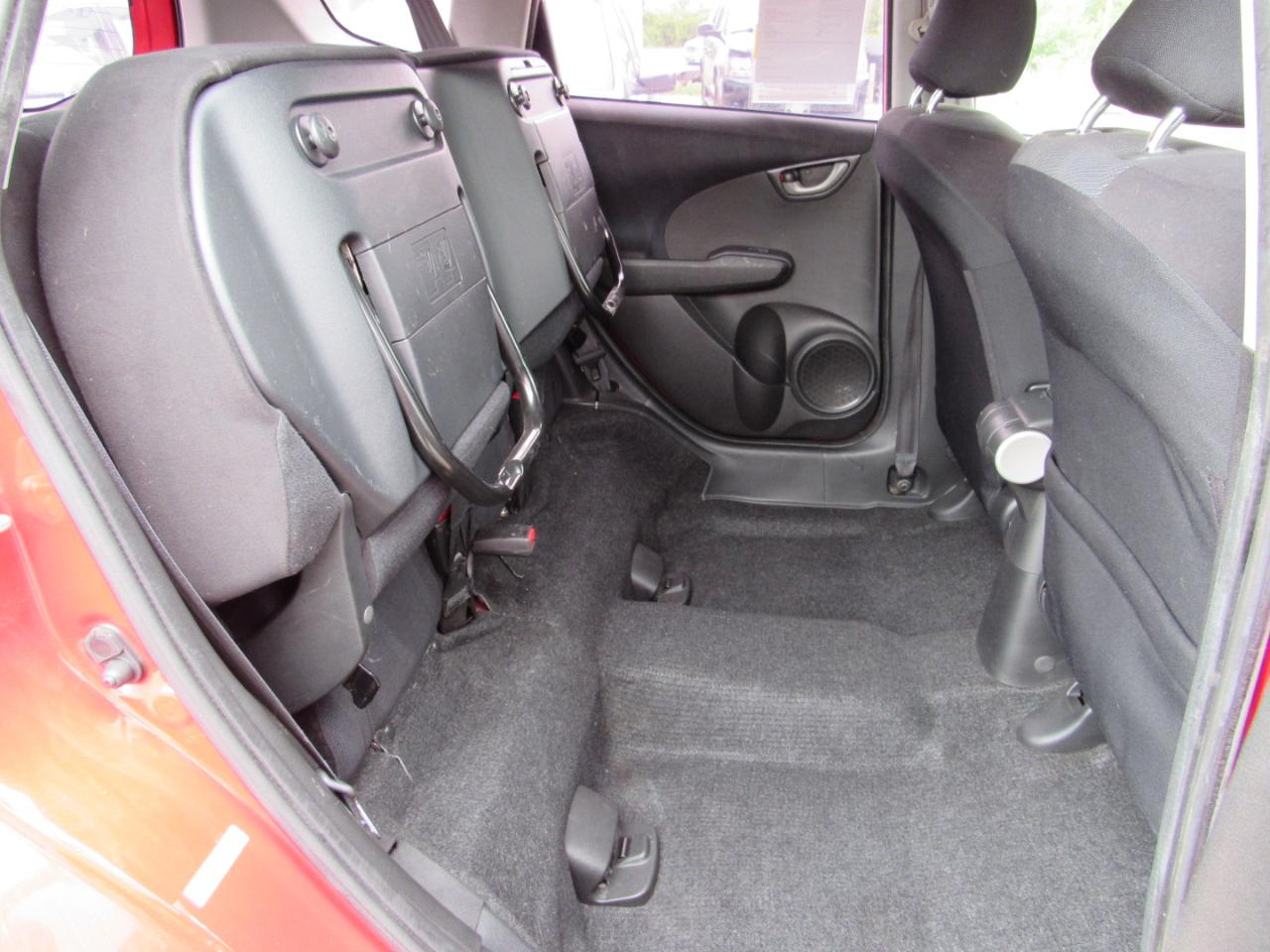 Honda Fit 5dr HB Auto Sport 2011