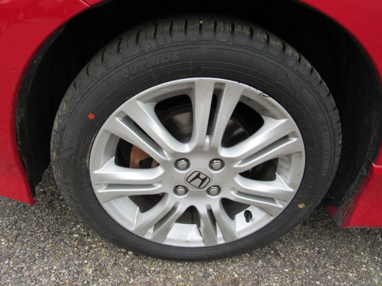Honda Fit 5dr HB Auto Sport 2011
