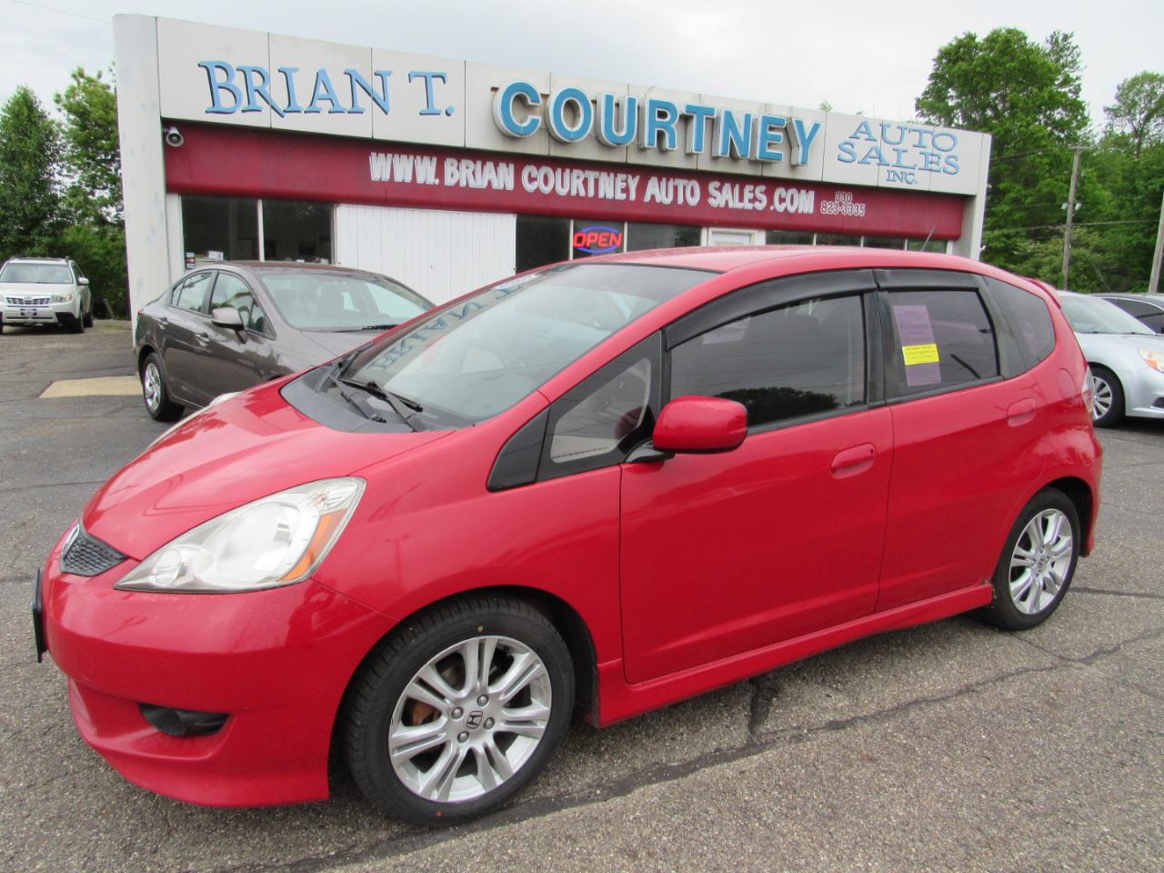 Honda Fit 5dr HB Auto Sport 2011