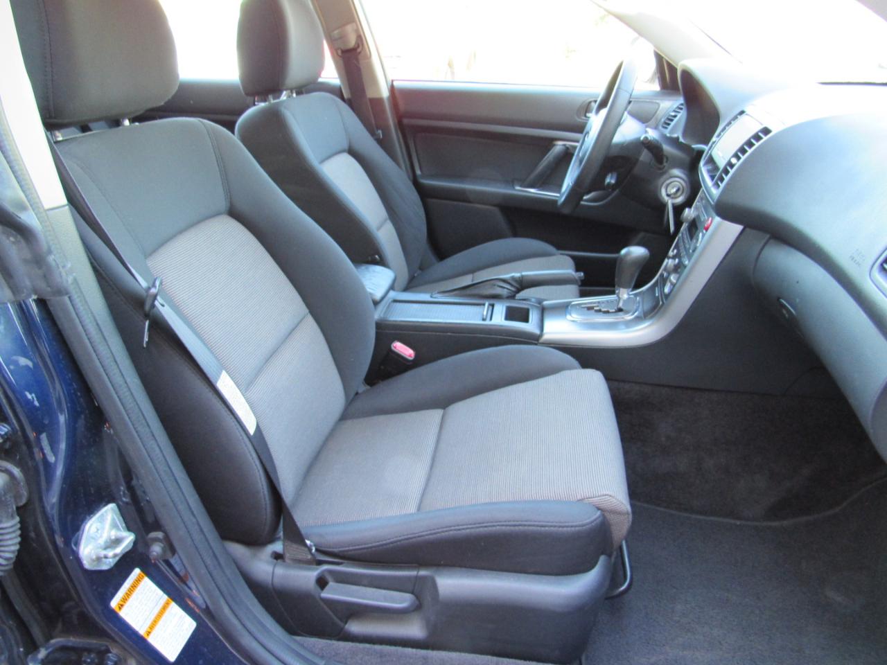 Subaru Legacy Wagon (Natl) 2.5i Manual 2005