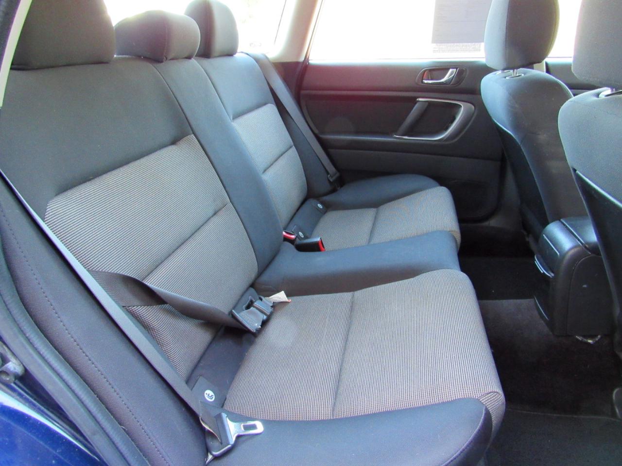 Subaru Legacy Wagon (Natl) 2.5i Manual 2005