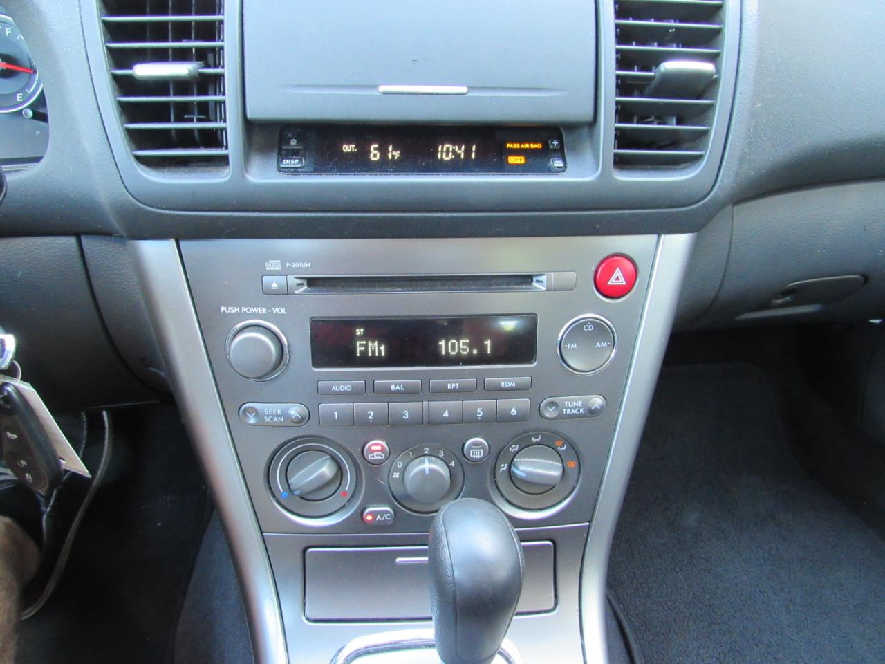 Subaru Legacy Wagon (Natl) 2.5i Manual 2005
