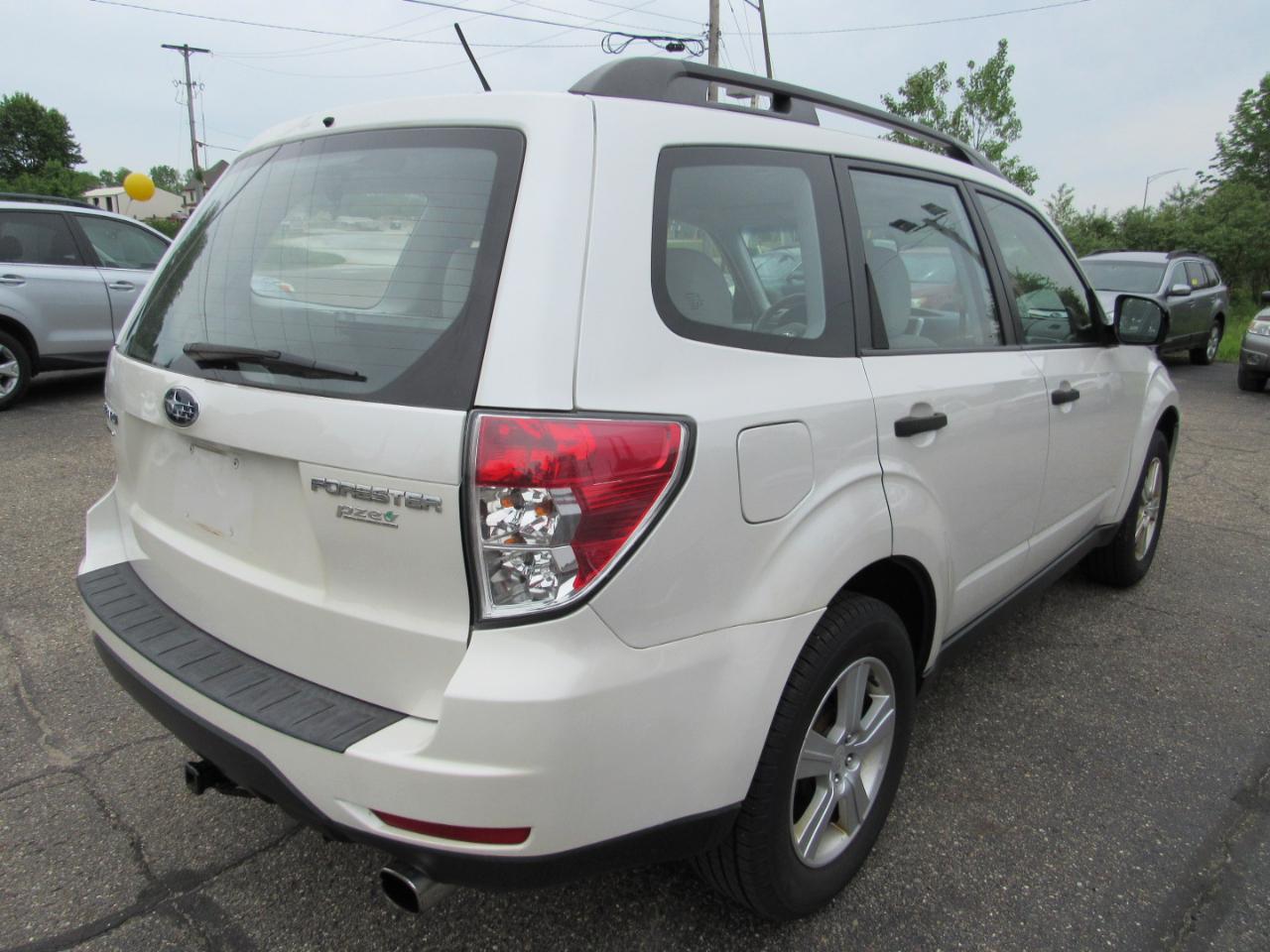 Subaru Forester 4dr Auto 2.5X 2013