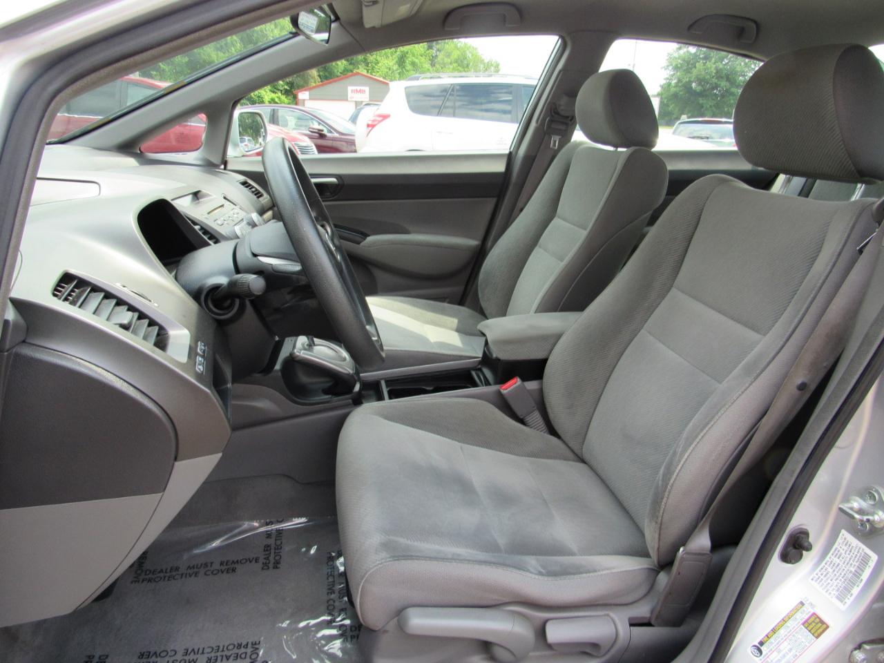 Honda Civic Sdn 4dr Auto LX 2011