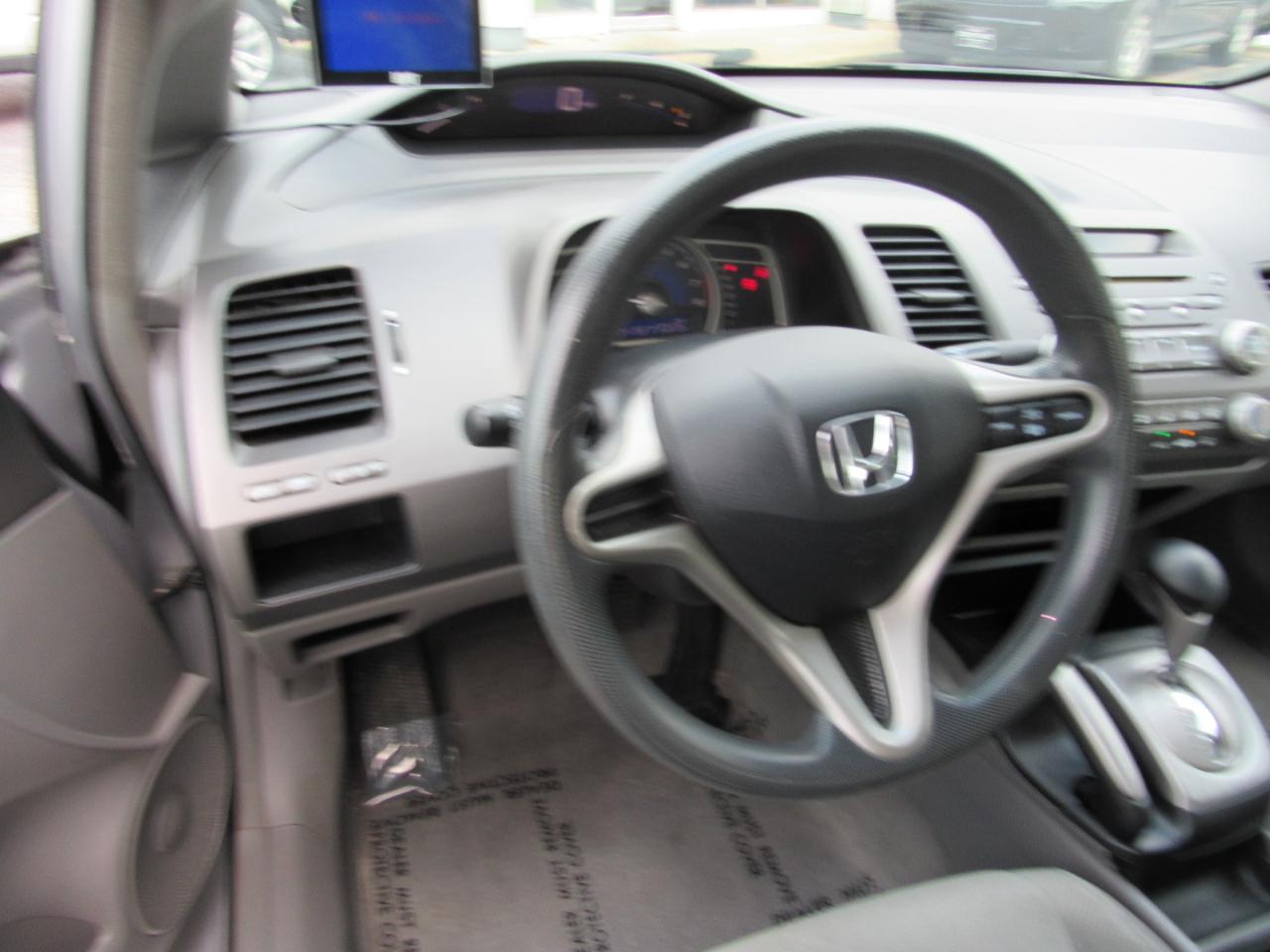Honda Civic Sdn 4dr Auto LX 2011