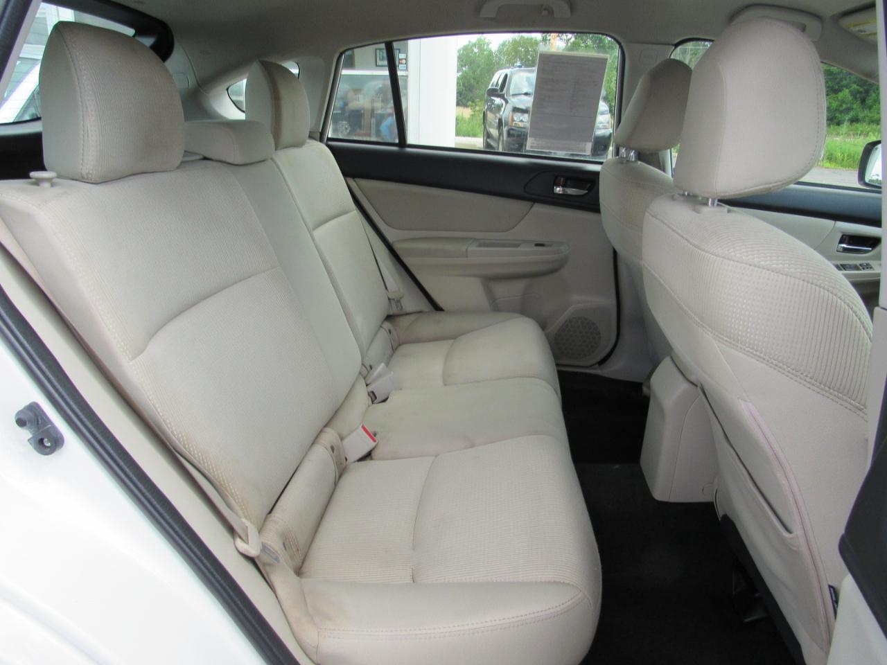 Subaru Impreza Wagon 5dr Auto 2.0i Sport Premium 2013