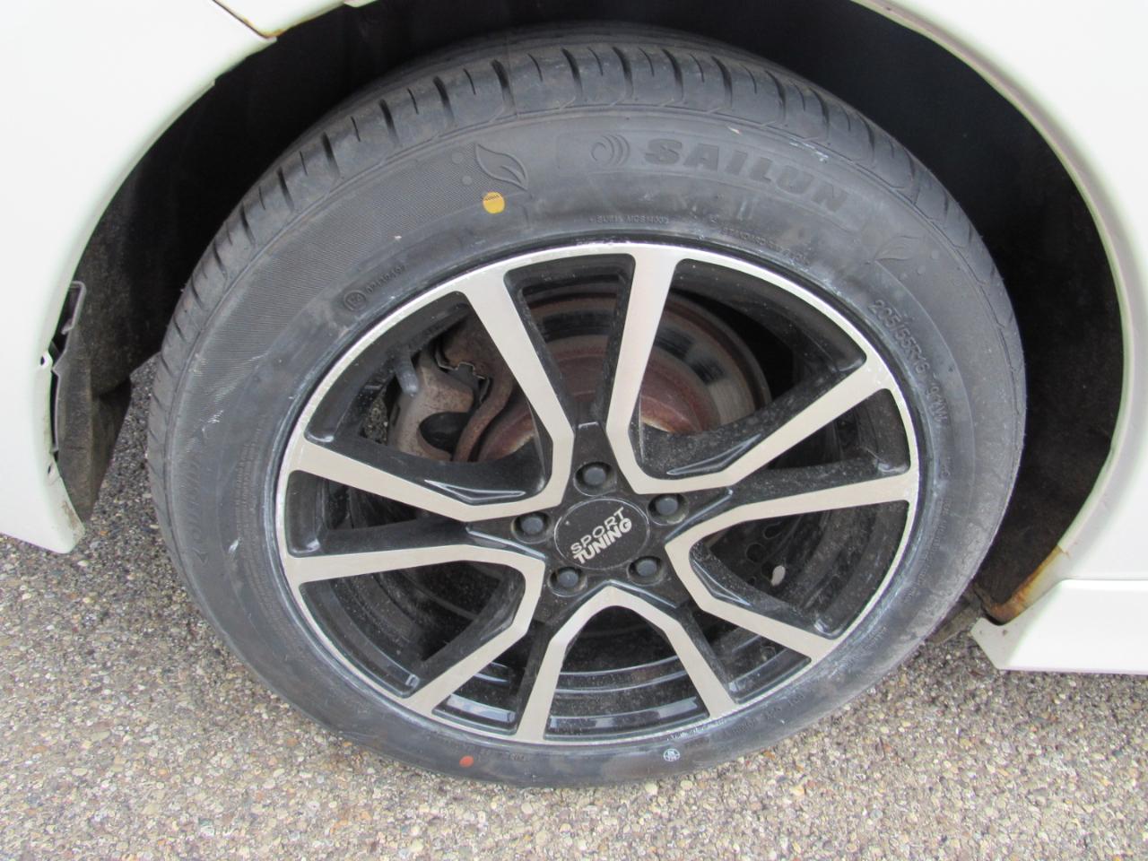 Subaru Impreza Wagon 5dr Auto 2.0i Sport Premium 2013