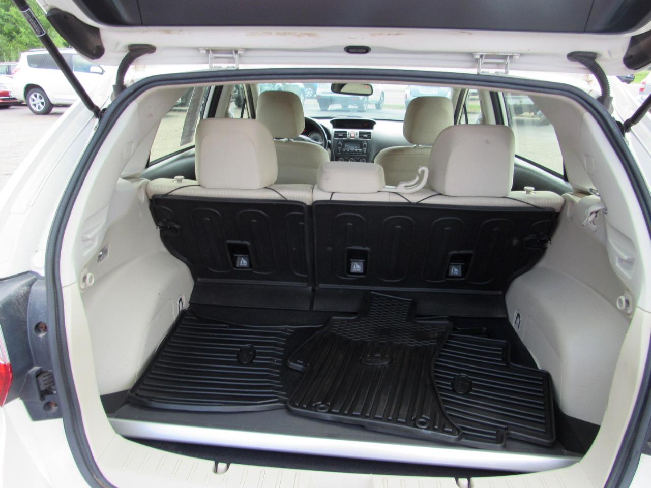 Subaru Impreza Wagon 5dr Auto 2.0i Sport Premium 2013