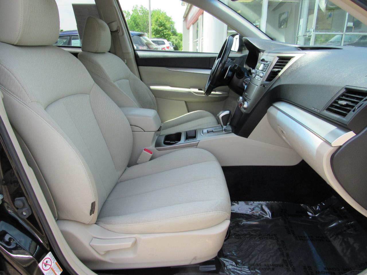 Subaru Outback 4dr Wgn H4 Auto 2.5i Prem 2011