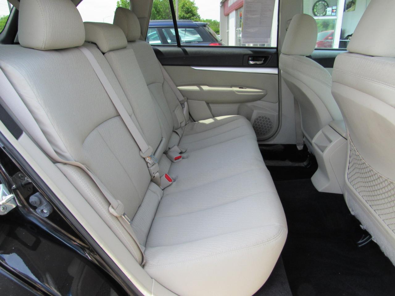 Subaru Outback 4dr Wgn H4 Auto 2.5i Prem 2011