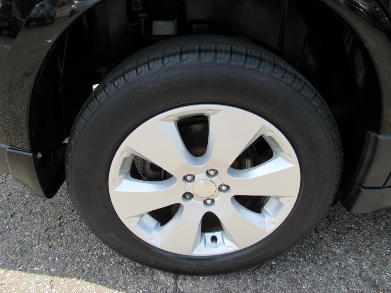 Subaru Outback 4dr Wgn H4 Auto 2.5i Prem 2011