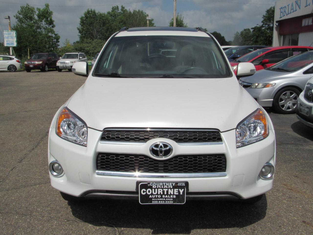 Toyota RAV4 4WD 4dr I4 Limited (Natl) 2012