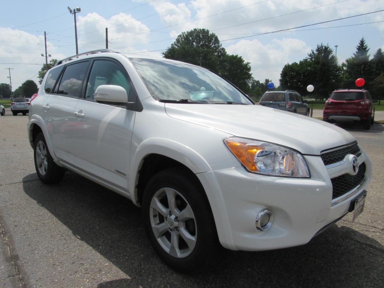 Toyota RAV4 4WD 4dr I4 Limited (Natl) 2012
