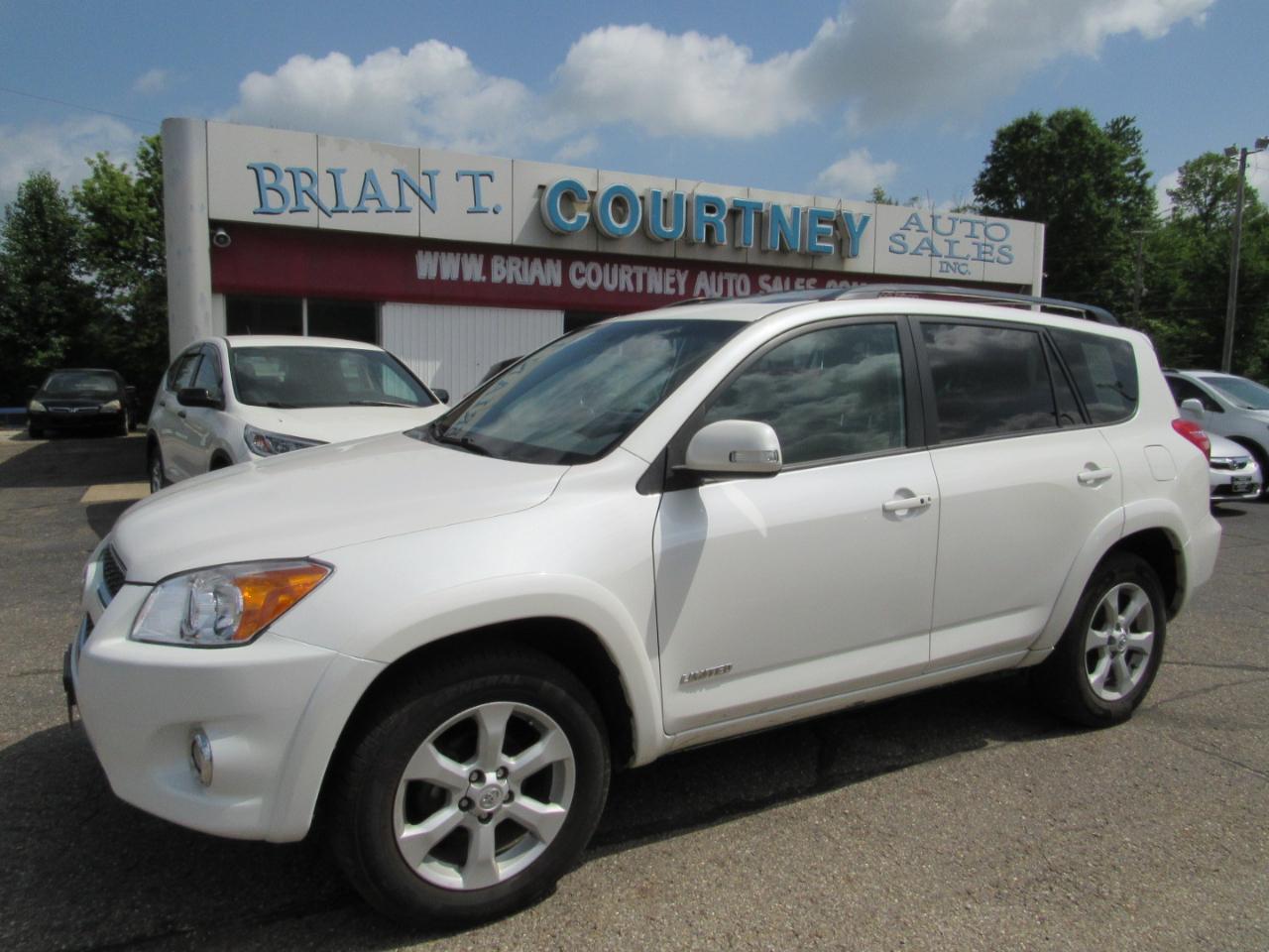 Toyota RAV4 4WD 4dr I4 Limited (Natl) 2012