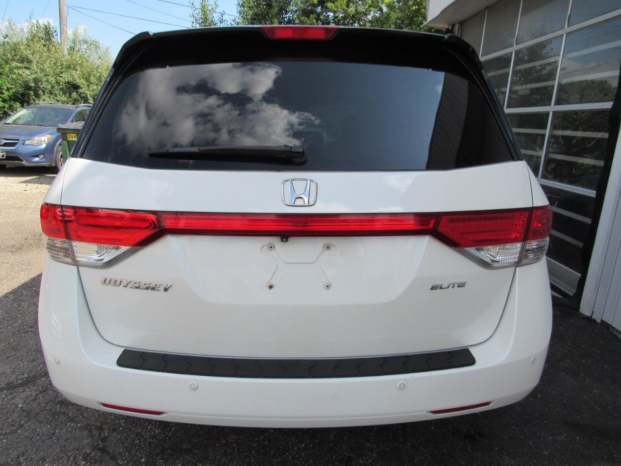 Honda Odyssey 5dr Touring Elite 2016