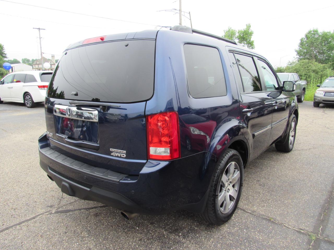 Honda Pilot 4WD 4dr Touring w/RES & Navi 2014