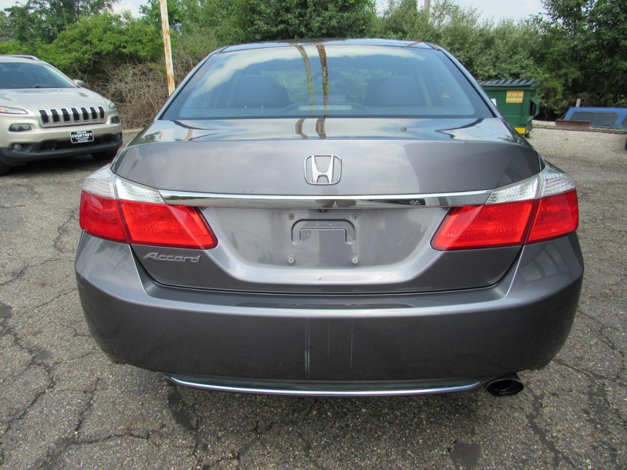 Honda Accord Sedan 4dr I4 CVT LX 2015