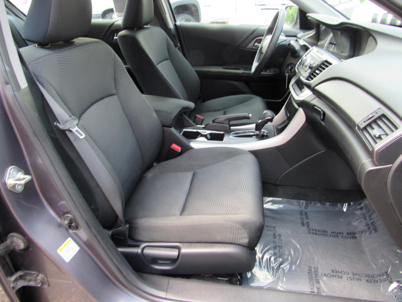 Honda Accord Sedan 4dr I4 CVT LX 2015