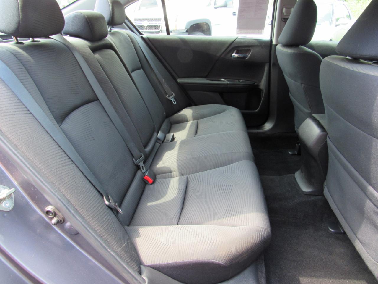 Honda Accord Sedan 4dr I4 CVT LX 2015