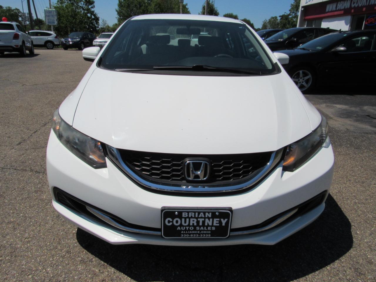 Honda Civic Sedan 4dr CVT LX 2015