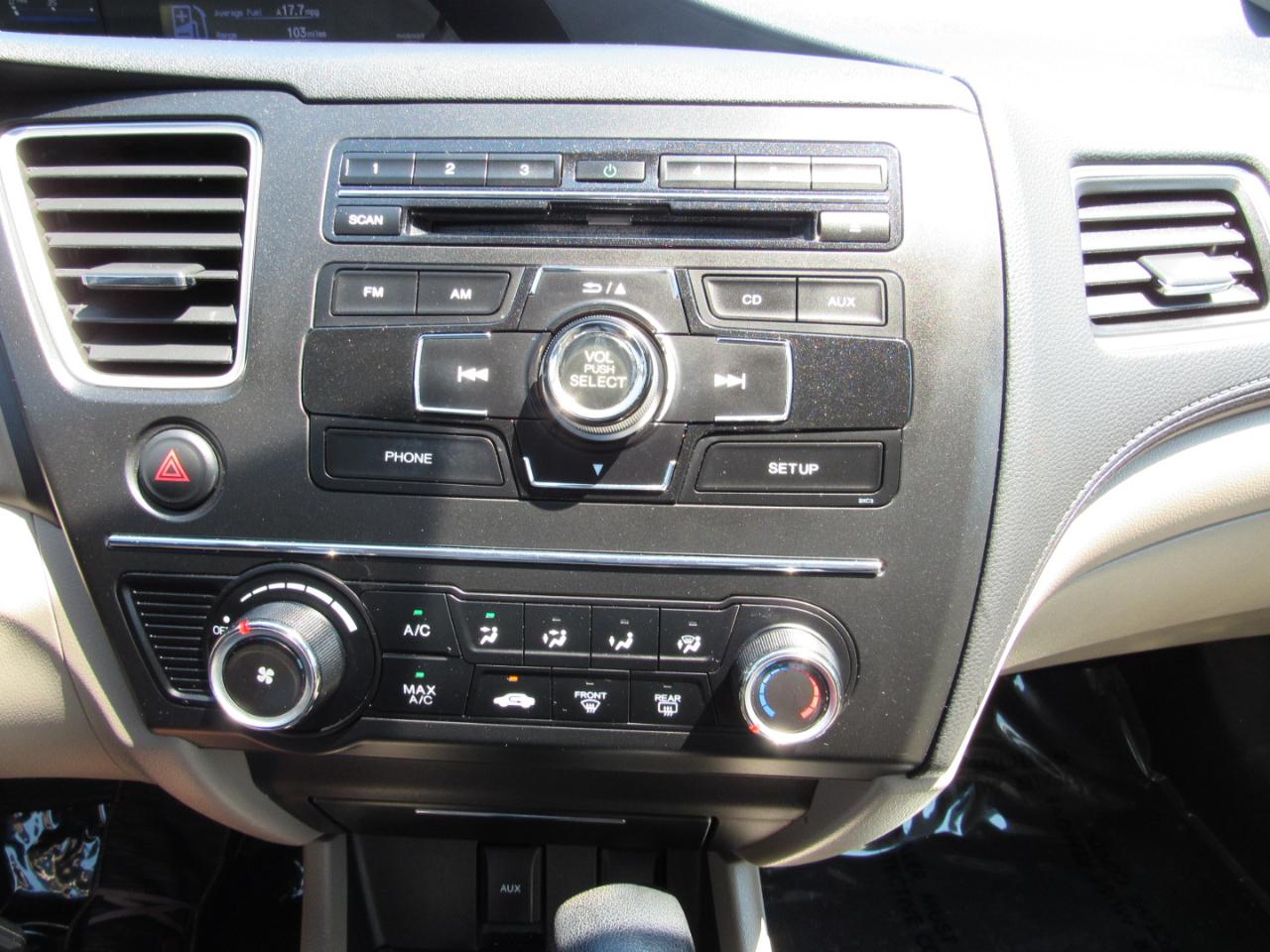 Honda Civic Sedan 4dr CVT LX 2015