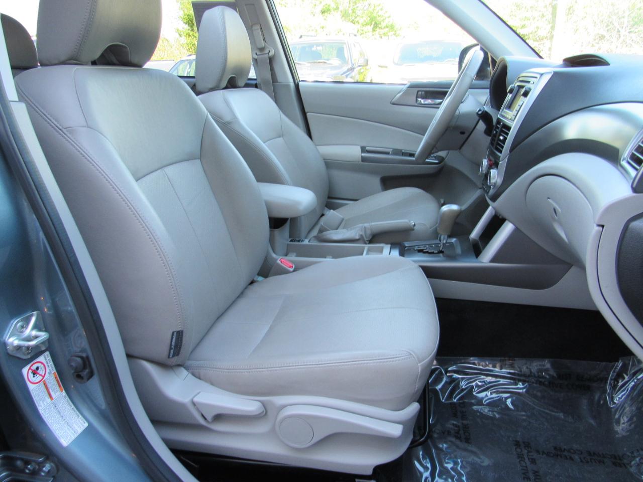 Subaru Forester 4dr Auto 2.5X Touring 2012