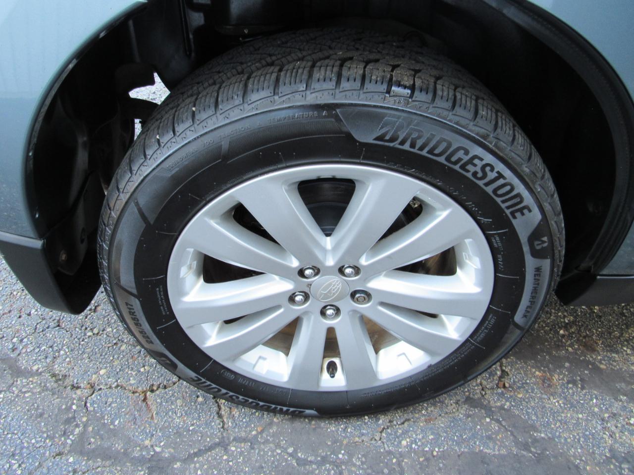 Subaru Forester 4dr Auto 2.5X Touring 2012