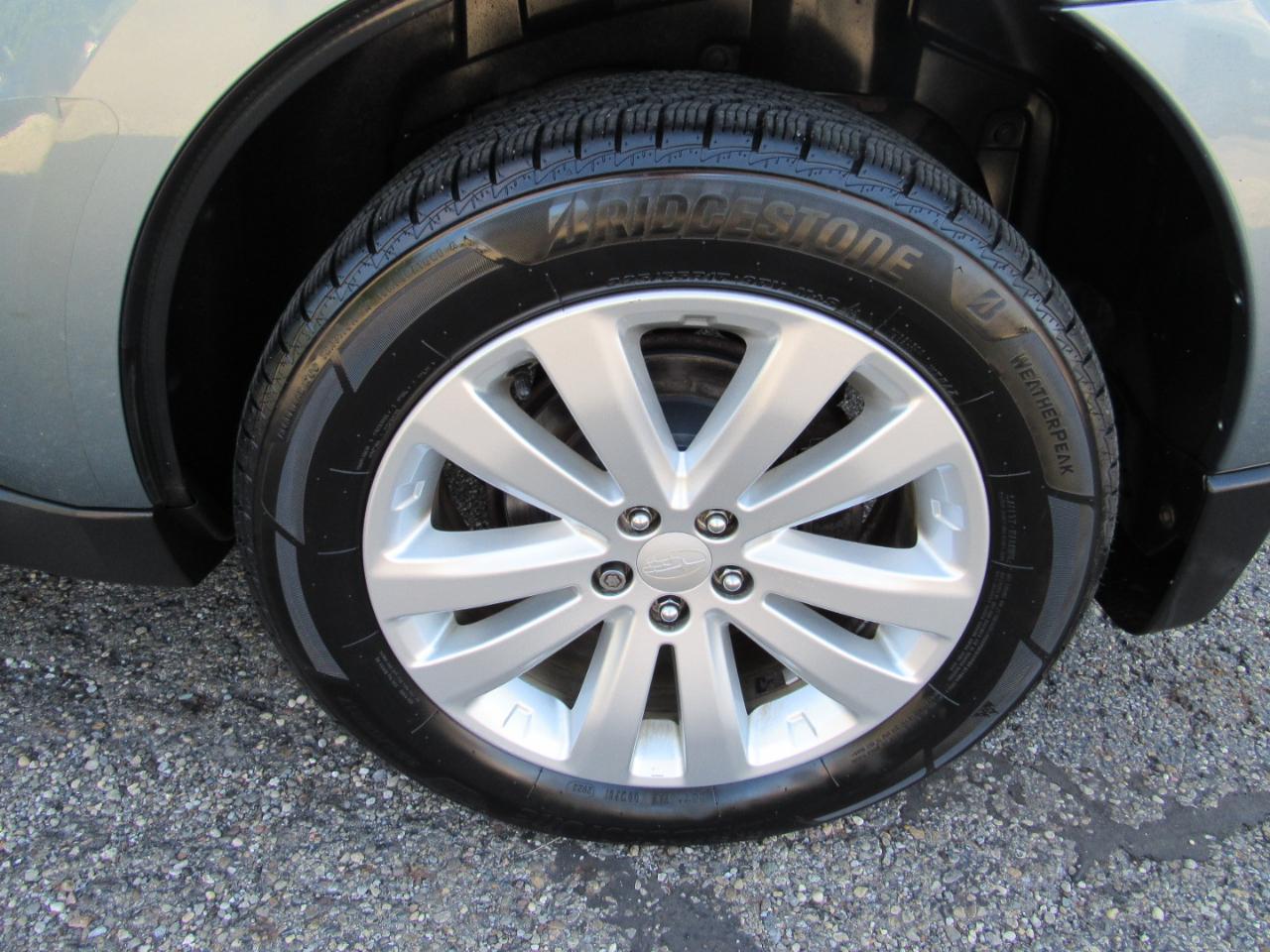 Subaru Forester 4dr Auto 2.5X Touring 2012