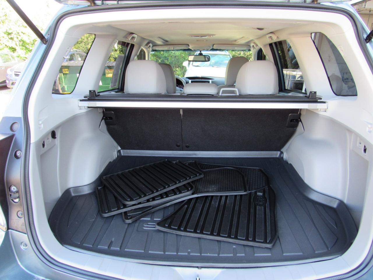 Subaru Forester 4dr Auto 2.5X Touring 2012