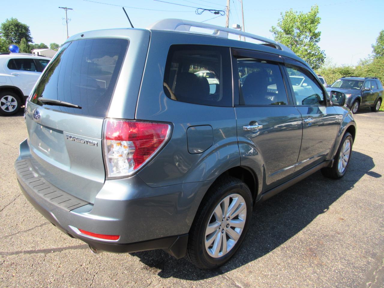 Subaru Forester 4dr Auto 2.5X Touring 2012