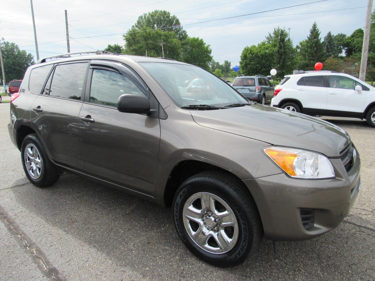 Toyota RAV4 4WD 4dr I4 (Natl) 2012