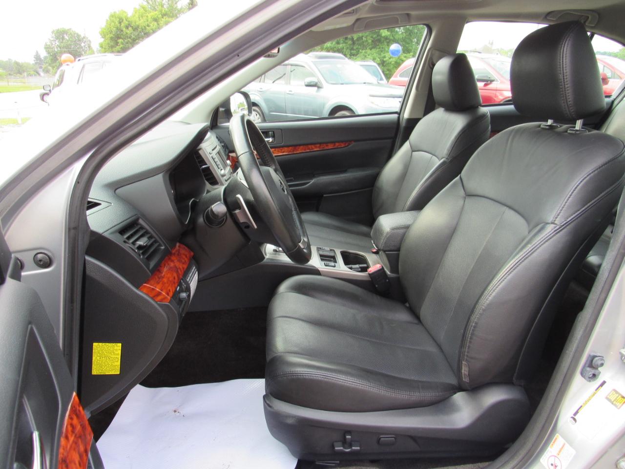 Subaru Legacy 4dr Sdn H6 Auto 3.6R Limited 2012