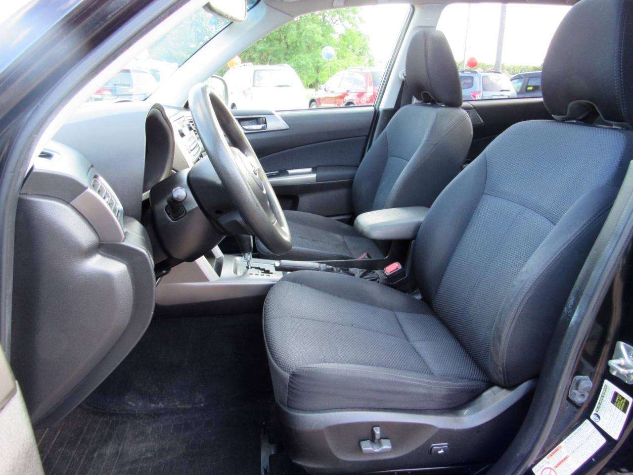 Subaru Forester 4dr Auto 2.5X Premium 2012