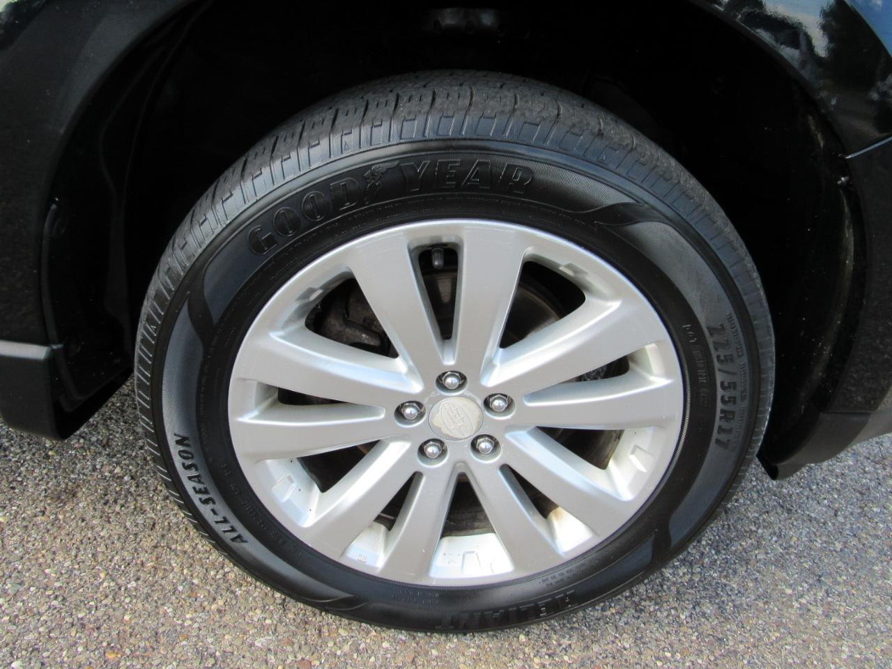 Subaru Forester 4dr Auto 2.5X Premium 2012