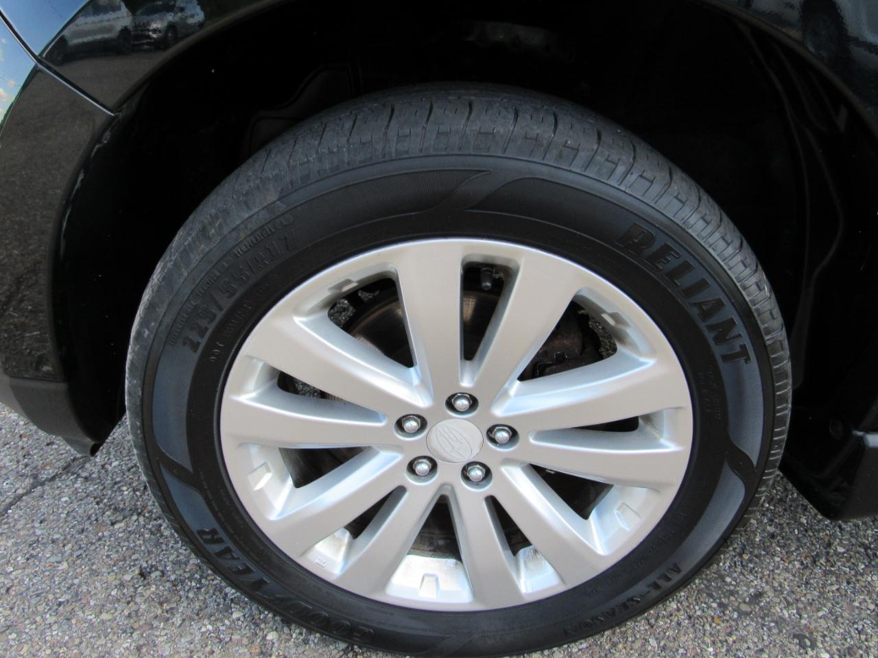 Subaru Forester 4dr Auto 2.5X Premium 2012