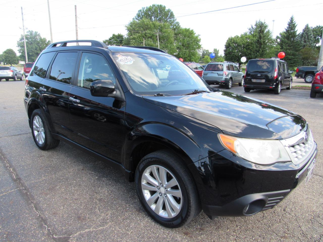 Subaru Forester 4dr Auto 2.5X Premium 2012