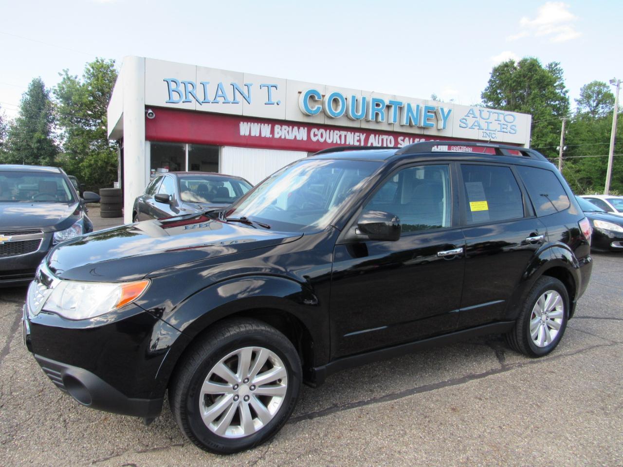 Subaru Forester 4dr Auto 2.5X Premium 2012