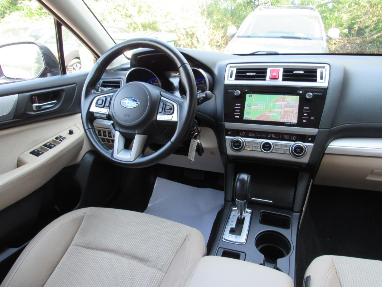 Subaru Outback 4dr Wgn 2.5i Premium PZEV 2016